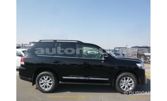Acheter Import Voiture Toyota Land Cruiser Noir à Import - Dubai, Iles Acheter Import Voiture Toyota Land Cruiser Noir à Import - Dubai, Iles