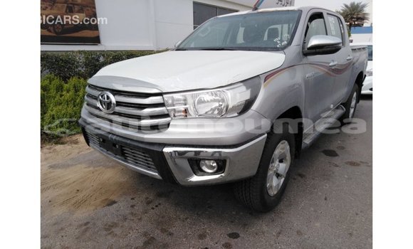 Buy Import Toyota Hilux Other Car in Import - Dubai in Iles Buy Import Toyota Hilux Other Car in Import - Dubai in Iles