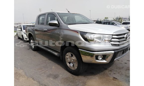 Buy Import Toyota Hilux Other Car in Import - Dubai in Iles Buy Import Toyota Hilux Other Car in Import - Dubai in Iles