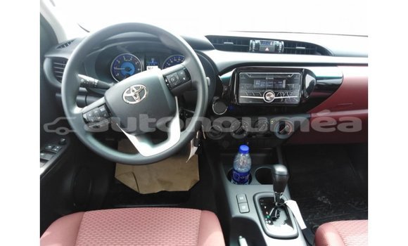 Buy Import Toyota Hilux Other Car in Import - Dubai in Iles Buy Import Toyota Hilux Other Car in Import - Dubai in Iles