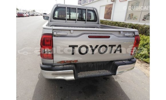Buy Import Toyota Hilux Other Car in Import - Dubai in Iles Buy Import Toyota Hilux Other Car in Import - Dubai in Iles