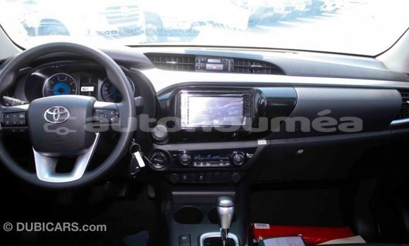 Buy Import Toyota Hilux Other Car in Import - Dubai in Iles Buy Import Toyota Hilux Other Car in Import - Dubai in Iles