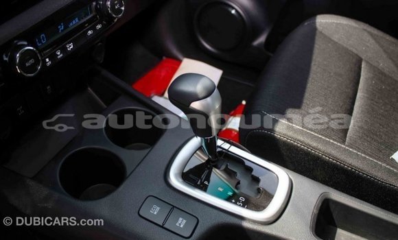 Buy Import Toyota Hilux Other Car in Import - Dubai in Iles Buy Import Toyota Hilux Other Car in Import - Dubai in Iles