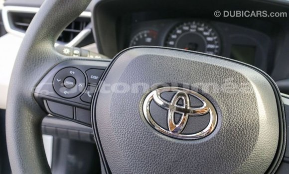 Buy Import Toyota Corolla White Car in Import - Dubai in Iles Buy Import Toyota Corolla White Car in Import - Dubai in Iles