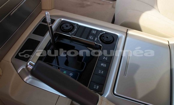 Buy Import Toyota Land Cruiser Black Car in Import - Dubai in Iles Buy Import Toyota Land Cruiser Black Car in Import - Dubai in Iles