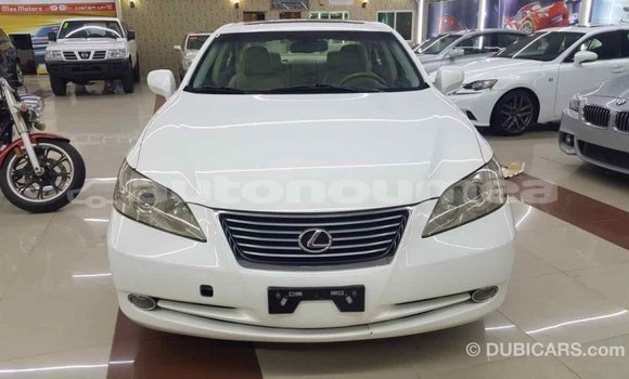Buy Import Lexus ES White Car in Import - Dubai in Iles Buy Import Lexus ES White Car in Import - Dubai in Iles