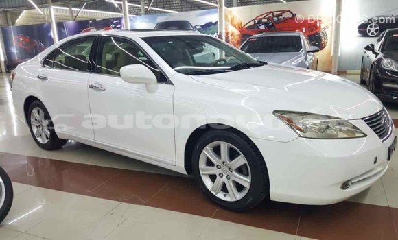 Buy Import Lexus ES White Car in Import - Dubai in Iles Buy Import Lexus ES White Car in Import - Dubai in Iles