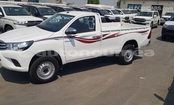 Buy Import Toyota Hilux White Car in Import - Dubai in Iles Buy Import Toyota Hilux White Car in Import - Dubai in Iles