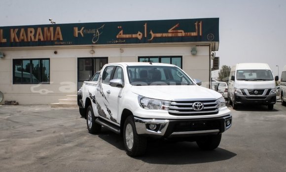 Buy Import Toyota Hilux White Car in Import - Dubai in Iles Buy Import Toyota Hilux White Car in Import - Dubai in Iles