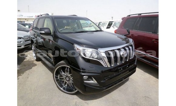 Acheter Import Voiture Toyota Prado Noir à Import - Dubai, Iles Acheter Import Voiture Toyota Prado Noir à Import - Dubai, Iles