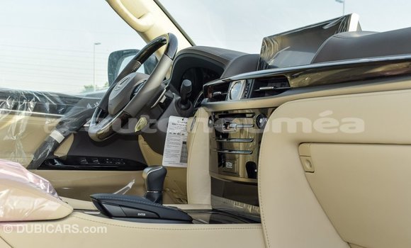 Buy Import Lexus LX White Car in Import - Dubai in Iles Buy Import Lexus LX White Car in Import - Dubai in Iles