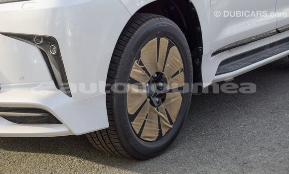 Buy Import Lexus LX White Car in Import - Dubai in Iles Buy Import Lexus LX White Car in Import - Dubai in Iles