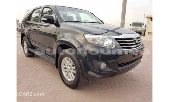 Acheter Import Voiture Toyota Fortuner Autre à Import - Dubai, Iles Acheter Import Voiture Toyota Fortuner Autre à Import - Dubai, Iles