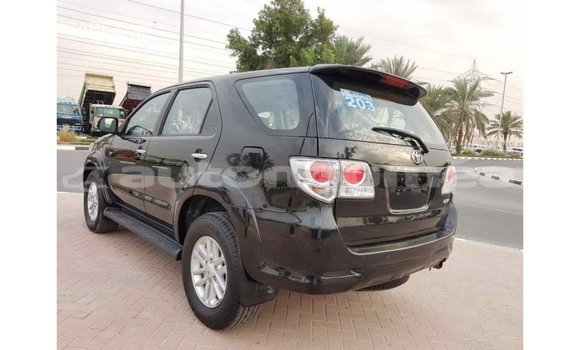Acheter Import Voiture Toyota Fortuner Autre à Import - Dubai, Iles Acheter Import Voiture Toyota Fortuner Autre à Import - Dubai, Iles