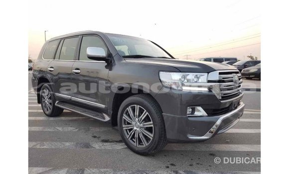 Acheter Import Voiture Toyota Land Cruiser Autre à Import - Dubai, Iles Acheter Import Voiture Toyota Land Cruiser Autre à Import - Dubai, Iles