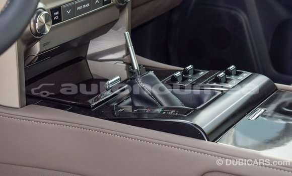 Buy Import Lexus GX White Car in Import - Dubai in Iles Buy Import Lexus GX White Car in Import - Dubai in Iles