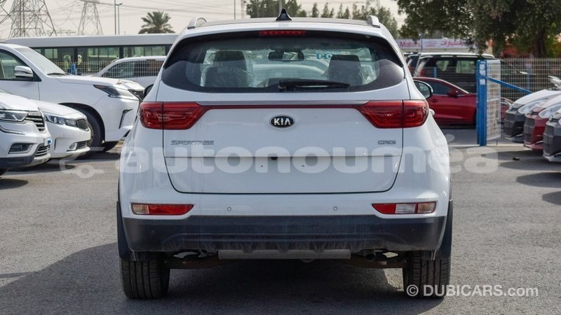 Big with watermark kia sportage iles import dubai 3250