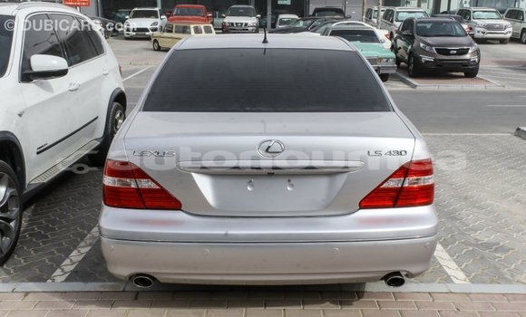 Acheter Import Voiture Lexus LS Autre à Import - Dubai, Iles Acheter Import Voiture Lexus LS Autre à Import - Dubai, Iles