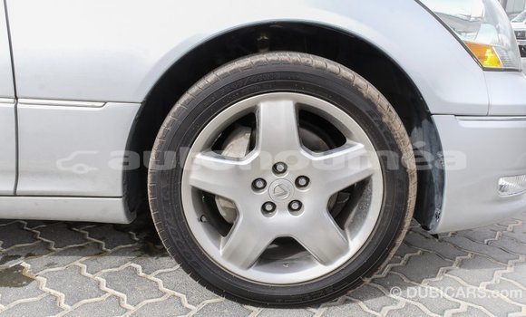 Acheter Import Voiture Lexus LS Autre à Import - Dubai, Iles Acheter Import Voiture Lexus LS Autre à Import - Dubai, Iles