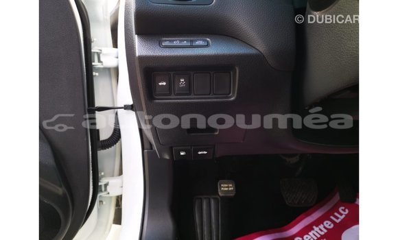 Acheter Import Voiture Nissan Altima Blanc à Import - Dubai, Iles Acheter Import Voiture Nissan Altima Blanc à Import - Dubai, Iles