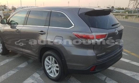 Acheter Import Voiture Toyota Highlander Autre à Import - Dubai, Iles Acheter Import Voiture Toyota Highlander Autre à Import - Dubai, Iles