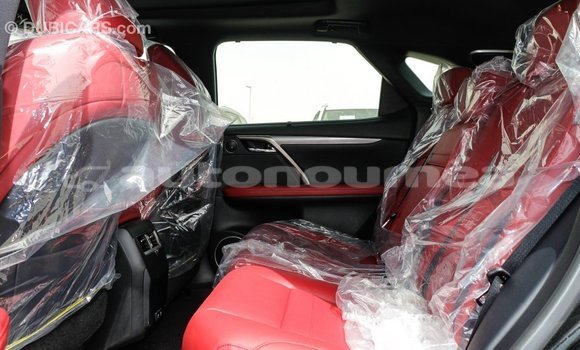 Acheter Import Voiture Lexus RX 300 Noir à Import - Dubai, Iles Acheter Import Voiture Lexus RX 300 Noir à Import - Dubai, Iles