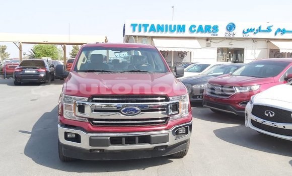 Buy Import Ford Club Wagon Red Car in Import - Dubai in Iles Buy Import Ford Club Wagon Red Car in Import - Dubai in Iles