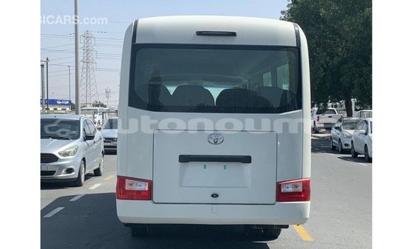 Buy Import Toyota Coaster White Car in Import - Dubai in Iles Buy Import Toyota Coaster White Car in Import - Dubai in Iles