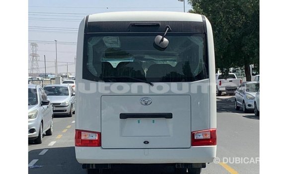 Buy Import Toyota Coaster White Car in Import - Dubai in Iles Buy Import Toyota Coaster White Car in Import - Dubai in Iles