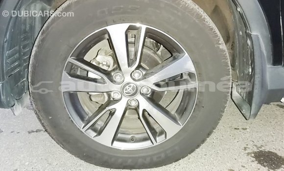 Buy Import Toyota HiAce Black Truck in Import - Dubai in Iles Buy Import Toyota HiAce Black Truck in Import - Dubai in Iles