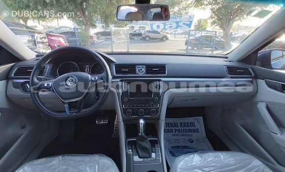 Buy Import Volkswagen Passat Blue Car in Import - Dubai in Iles Buy Import Volkswagen Passat Blue Car in Import - Dubai in Iles