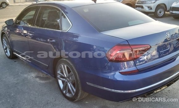 Buy Import Volkswagen Passat Blue Car in Import - Dubai in Iles Buy Import Volkswagen Passat Blue Car in Import - Dubai in Iles