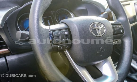 Buy Import Toyota Hilux Other Car in Import - Dubai in Iles Buy Import Toyota Hilux Other Car in Import - Dubai in Iles