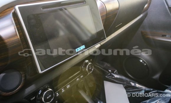 Buy Import Toyota Hilux Other Car in Import - Dubai in Iles Buy Import Toyota Hilux Other Car in Import - Dubai in Iles