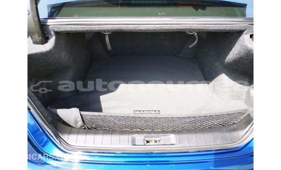 Acheter Import Voiture Nissan Maxima Bleu à Import - Dubai, Iles Acheter Import Voiture Nissan Maxima Bleu à Import - Dubai, Iles