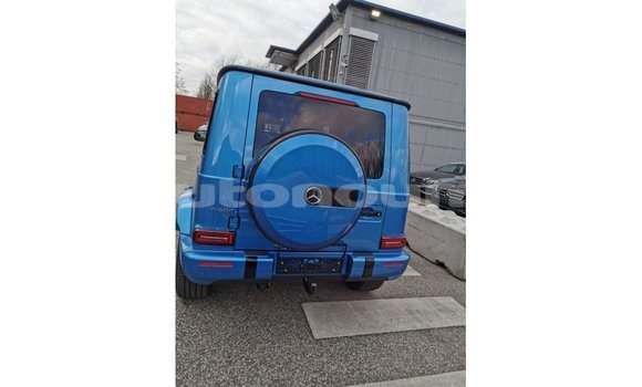 Acheter Import Voiture Mercedes-Benz 190 Bleu à Import - Dubai, Iles Acheter Import Voiture Mercedes-Benz 190 Bleu à Import - Dubai, Iles