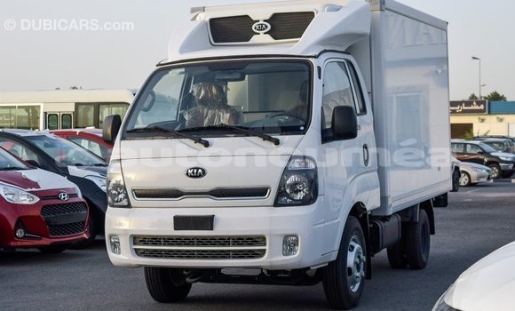 Buy Import Kia K3 White Car in Import - Dubai in Iles Buy Import Kia K3 White Car in Import - Dubai in Iles