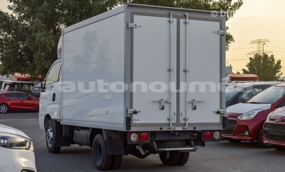 Buy Import Kia K3 White Car in Import - Dubai in Iles Buy Import Kia K3 White Car in Import - Dubai in Iles