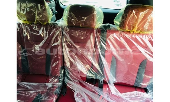 Acheter Import Voiture Lexus LX Blanc à Import - Dubai, Iles Acheter Import Voiture Lexus LX Blanc à Import - Dubai, Iles