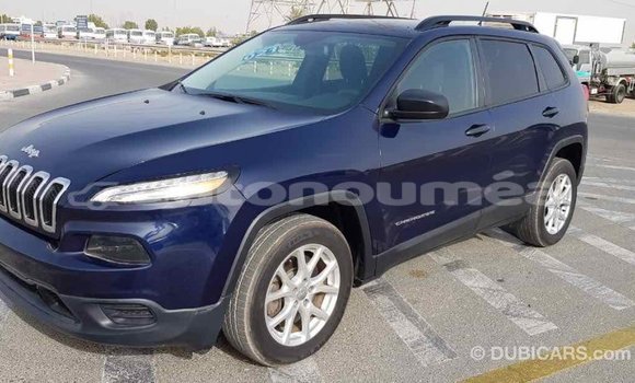Acheter Import Voiture Jeep Cherokee Bleu à Import - Dubai, Iles Acheter Import Voiture Jeep Cherokee Bleu à Import - Dubai, Iles