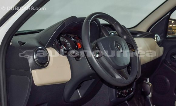 Buy Import Renault Duster White Car in Import - Dubai in Iles Buy Import Renault Duster White Car in Import - Dubai in Iles