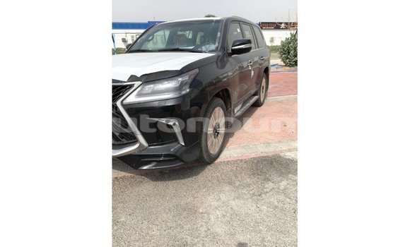 Acheter Import Voiture Lexus LX Noir à Import - Dubai, Iles Acheter Import Voiture Lexus LX Noir à Import - Dubai, Iles