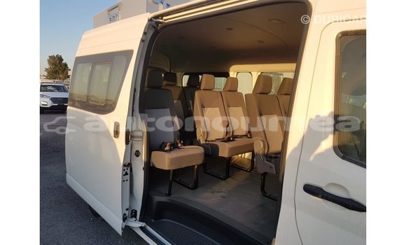 Buy Import Toyota Hiace White Car in Import - Dubai in Iles Buy Import Toyota Hiace White Car in Import - Dubai in Iles