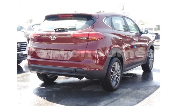 Buy Import Hyundai Tucson Red Car in Import - Dubai in Iles Buy Import Hyundai Tucson Red Car in Import - Dubai in Iles