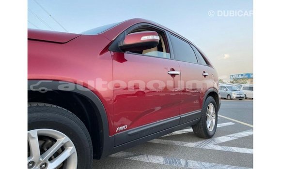 Acheter Import Voiture Kia Sorento Rouge à Import - Dubai, Iles Acheter Import Voiture Kia Sorento Rouge à Import - Dubai, Iles
