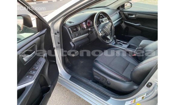 Acheter Import Voiture Toyota Camry Autre à Import - Dubai, Iles Acheter Import Voiture Toyota Camry Autre à Import - Dubai, Iles