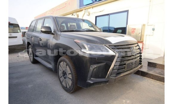 Acheter Import Voiture Lexus LX Noir à Import - Dubai, Iles Acheter Import Voiture Lexus LX Noir à Import - Dubai, Iles