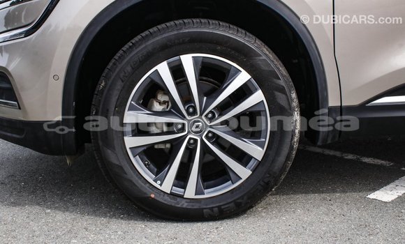 Acheter Import Voiture Renault Koleos Autre à Import - Dubai, Iles Acheter Import Voiture Renault Koleos Autre à Import - Dubai, Iles