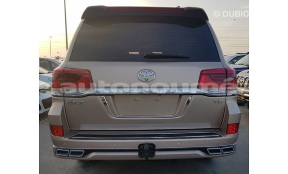 Acheter Import Voiture Toyota Land Cruiser Autre à Import - Dubai, Iles Acheter Import Voiture Toyota Land Cruiser Autre à Import - Dubai, Iles