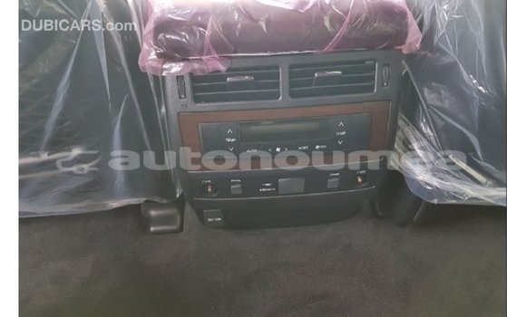 Buy Import Toyota Land Cruiser Black Car in Import - Dubai in Iles Buy Import Toyota Land Cruiser Black Car in Import - Dubai in Iles